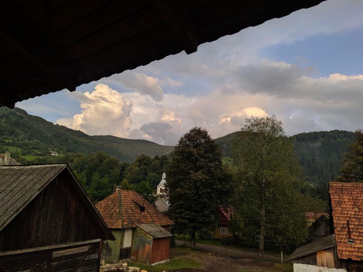 У Оксани Konuk evi Kvasy Dış mekan fotoğraf